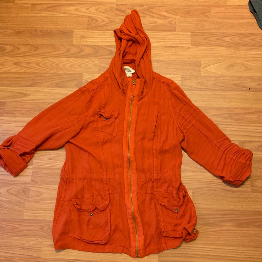 Light weight fashion jacket